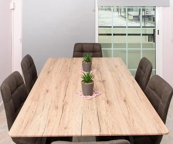 アパート Callisto 3 Bedroom